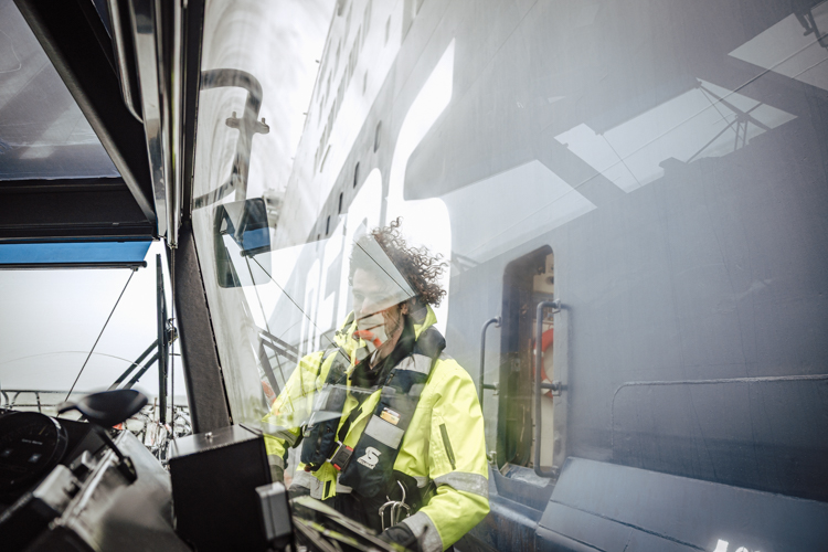 shipping 8846 NL